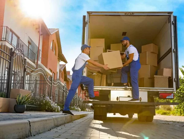 Expert Moving Services: Simplifying Your Relocation Experience